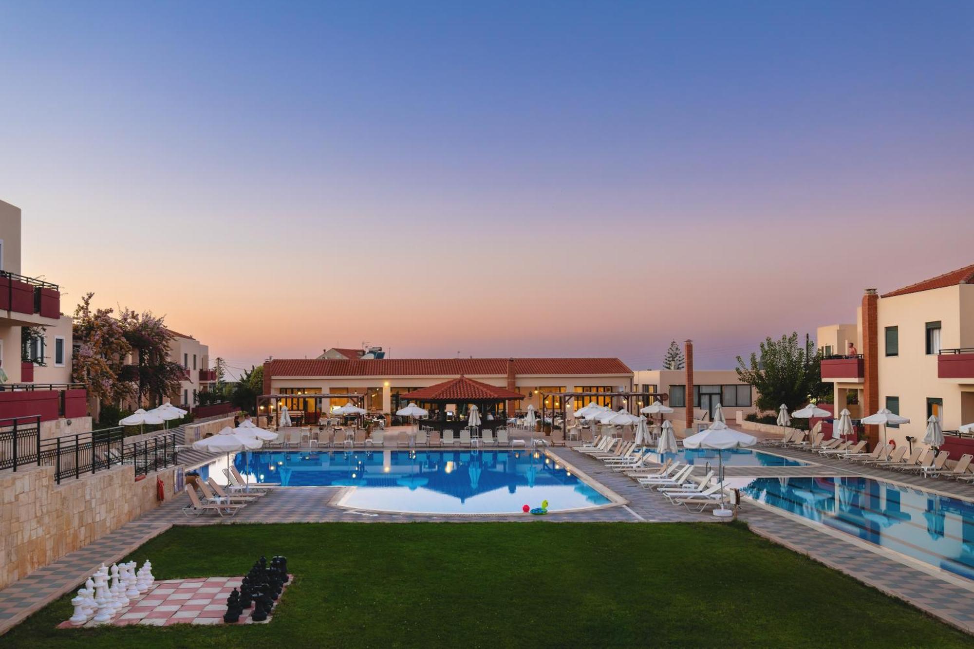 Kambos Village Agia Marina 외부 사진