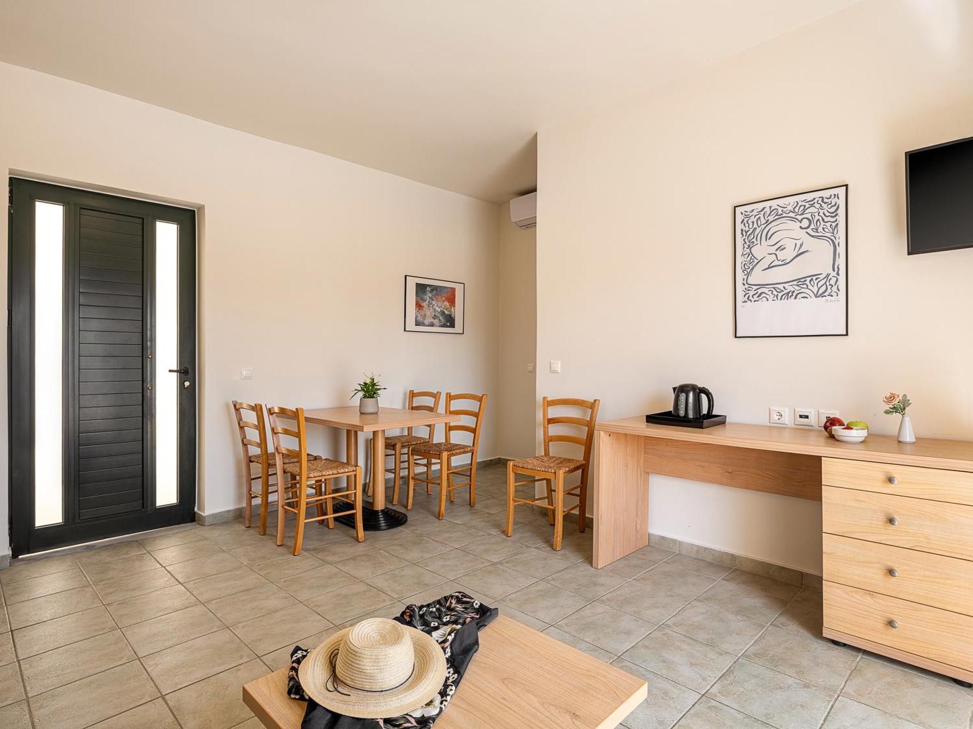 Kambos Village Agia Marina 외부 사진